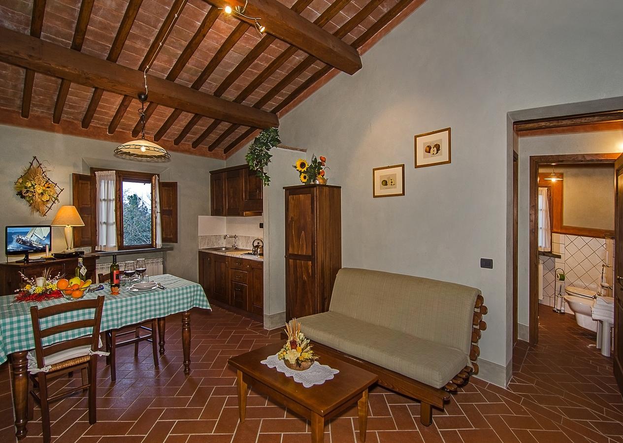 Agriturismo Valliferone Crespina ภายนอก รูปภาพ