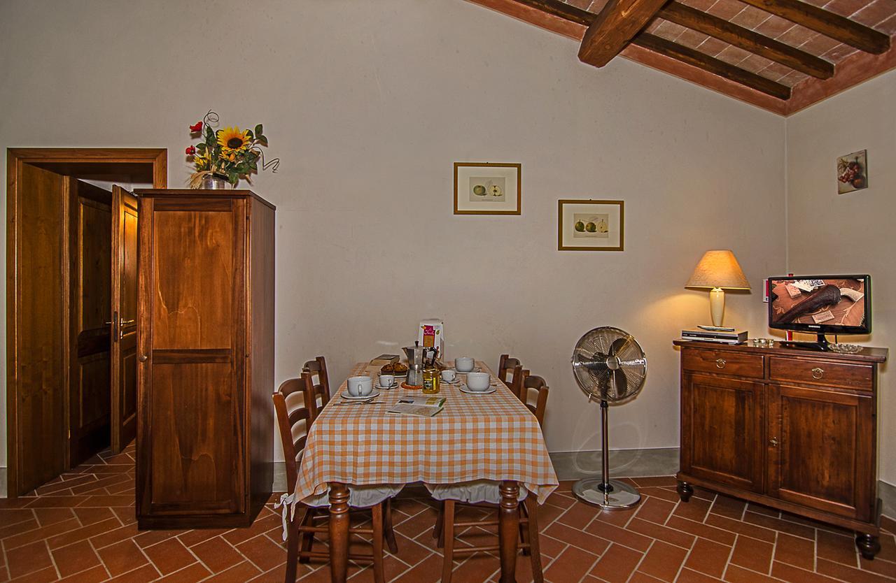 Agriturismo Valliferone Crespina ภายนอก รูปภาพ