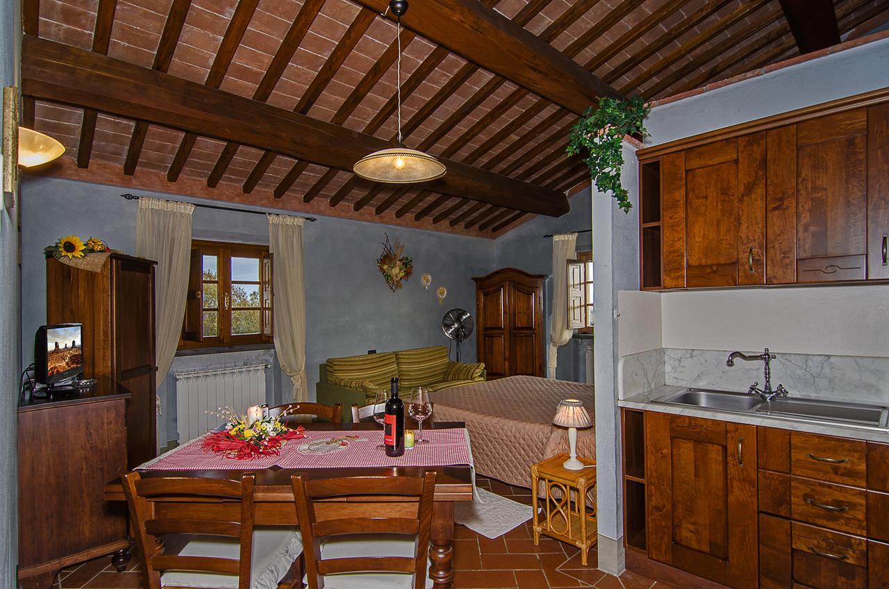 Agriturismo Valliferone Crespina ภายนอก รูปภาพ